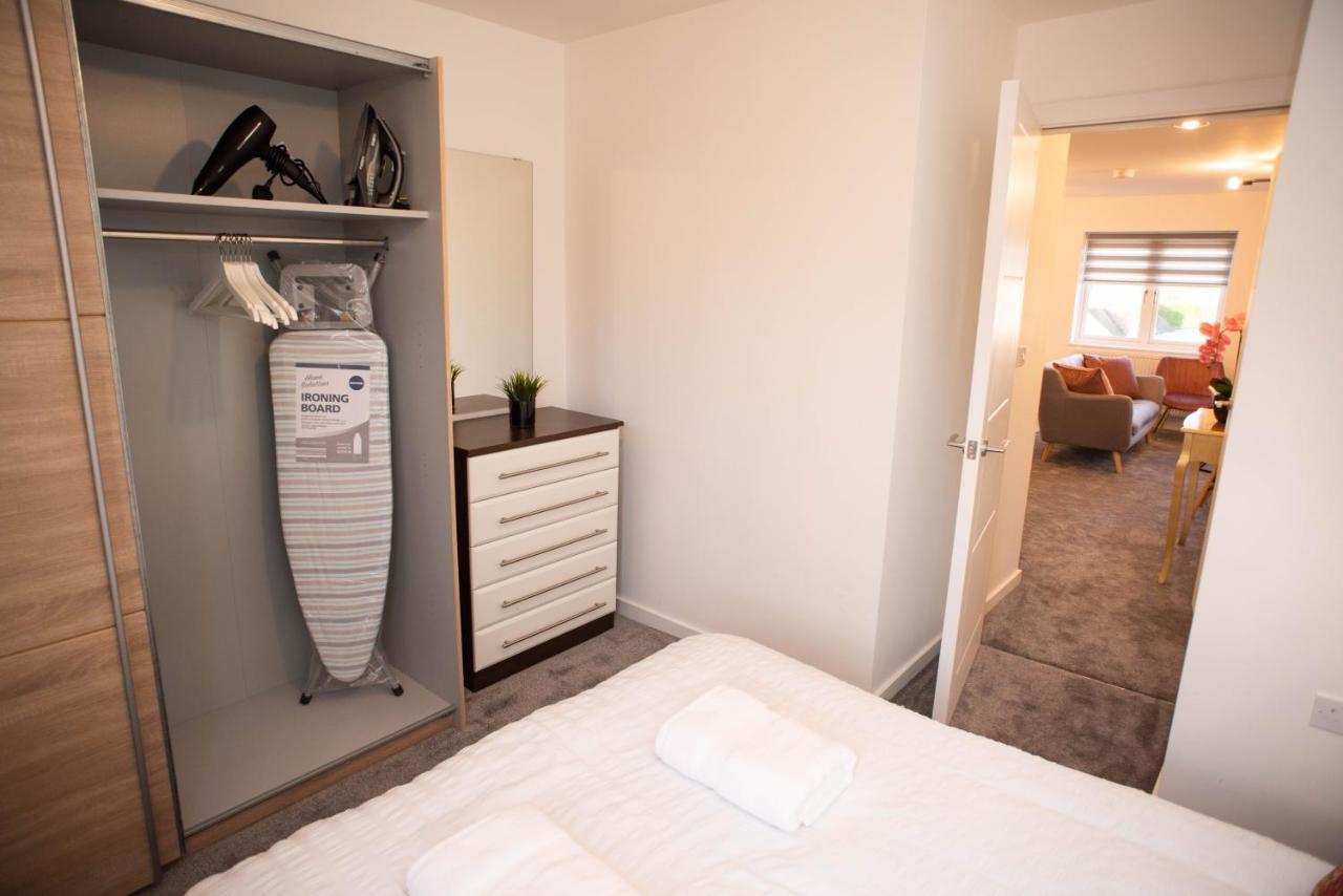 Walnut Flats-F4, 2-Bedroom With Ensuite - Parking, Netflix, Wifi - Close To Oxford, Bicester & Blenheim Palace Kidlington Ngoại thất bức ảnh