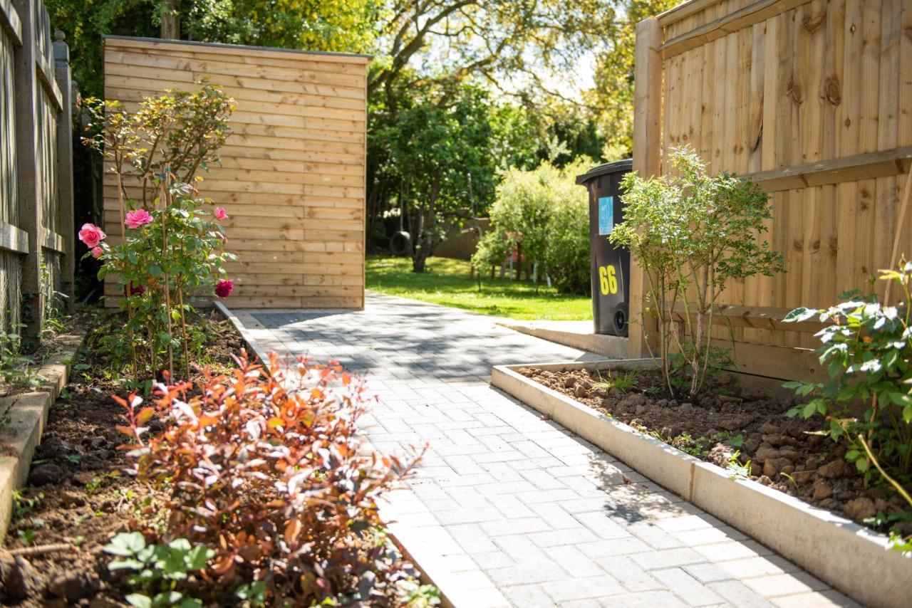Walnut Flats-F4, 2-Bedroom With Ensuite - Parking, Netflix, Wifi - Close To Oxford, Bicester & Blenheim Palace Kidlington Ngoại thất bức ảnh