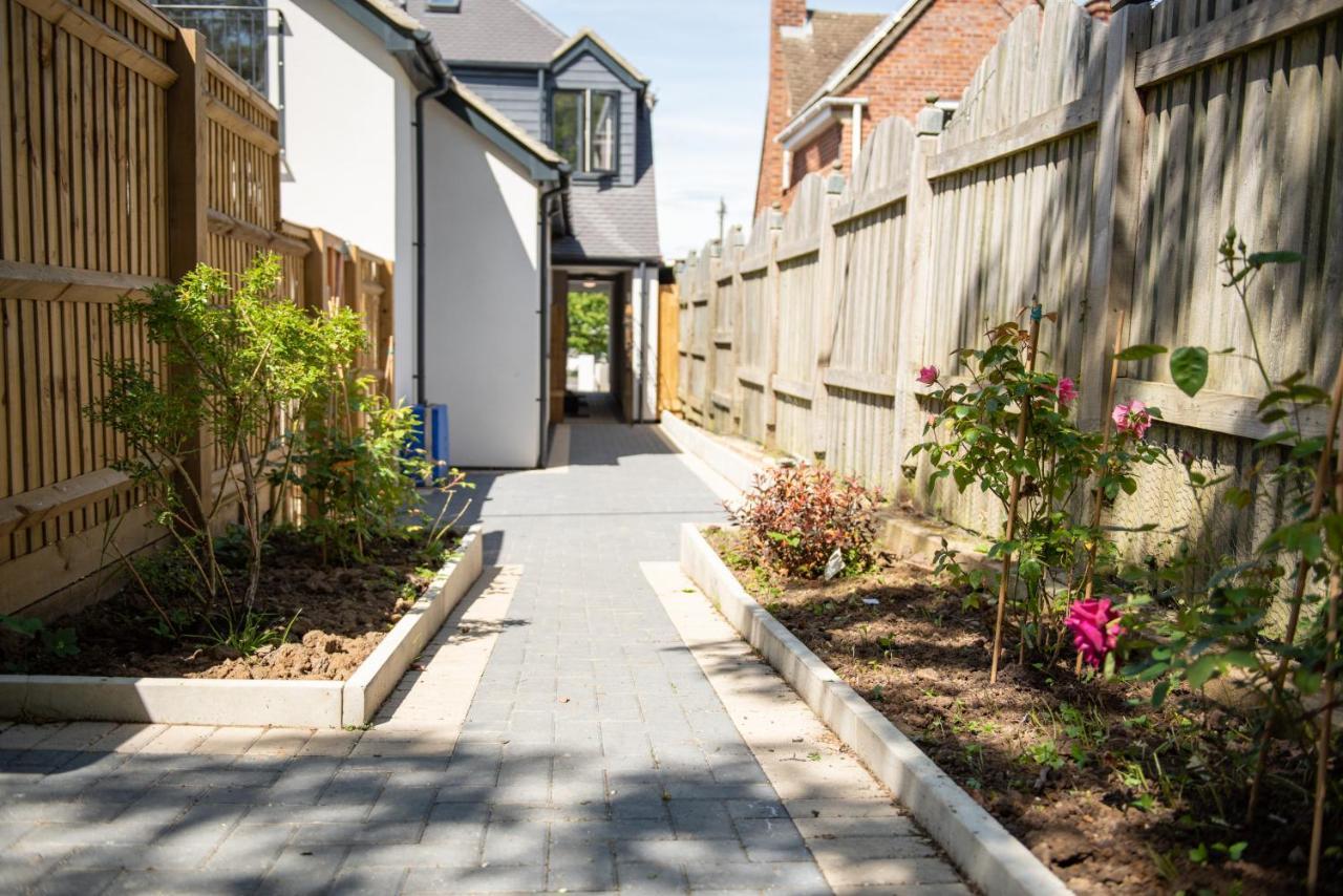Walnut Flats-F4, 2-Bedroom With Ensuite - Parking, Netflix, Wifi - Close To Oxford, Bicester & Blenheim Palace Kidlington Ngoại thất bức ảnh